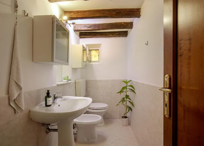 The Right Place 4u Monserrato Rome